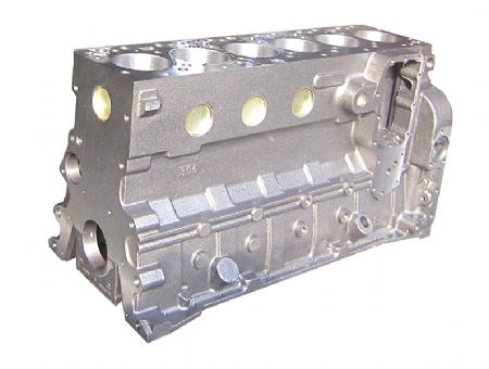 點(diǎn)擊查看詳細(xì)信息<br>標(biāo)題：用我公司產(chǎn)品制造的6BT缸體 閱讀次數(shù)：1971